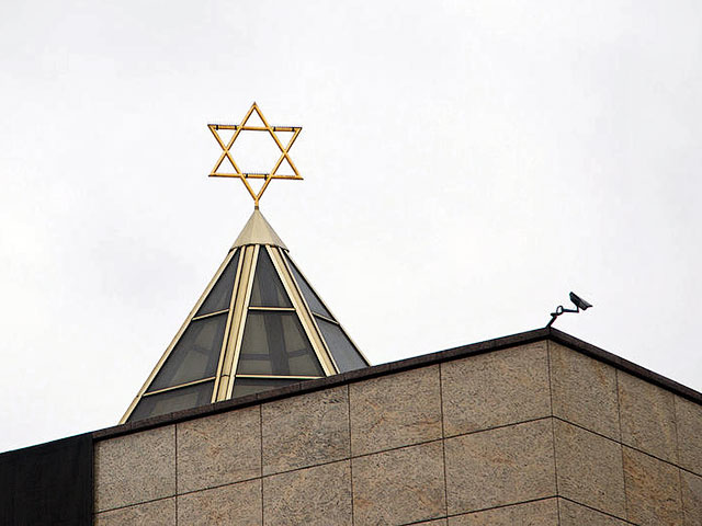 Во вторник 27 января, в рамках "Недели памяти жертв Холокоста" и в день освобождения Освенцима во всех синагогах Москвы будут читать еврейскую поминальную молитву (кадиш)