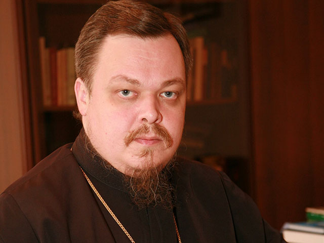 Официальный представитель РПЦ отругал православную общественность за склочность и сектантское сознание