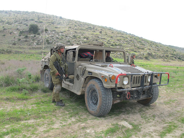 Автомобиль Армии обороны Израиля (ЦАХАЛ) подвергся обстрелу на границе с Ливаном