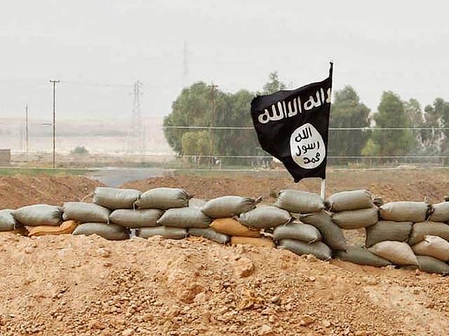 Боевики террористической группировки "Исламское государство" казнили иракского полицейского и двух солдат