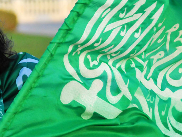 Власти Саудовской Аравии объяснили, почему они могут рубить головы подданным, а "Исламское государство" - нет