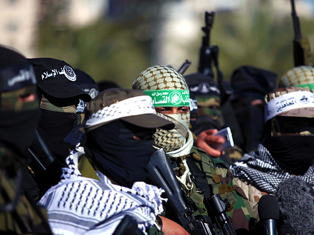 Спецслужбы Израиля утверждают, что в Европу проникли сотни джихадистов, готовых совершить теракты одновременно в десяти европейских стран