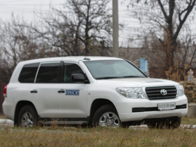 Патруль наблюдателей Специальной мониторинговой миссии (СММ) ОБСЕ в среду подвергся минометному обстрелу на территории, подконтрольной самопровозглашенной Луганской народной республике