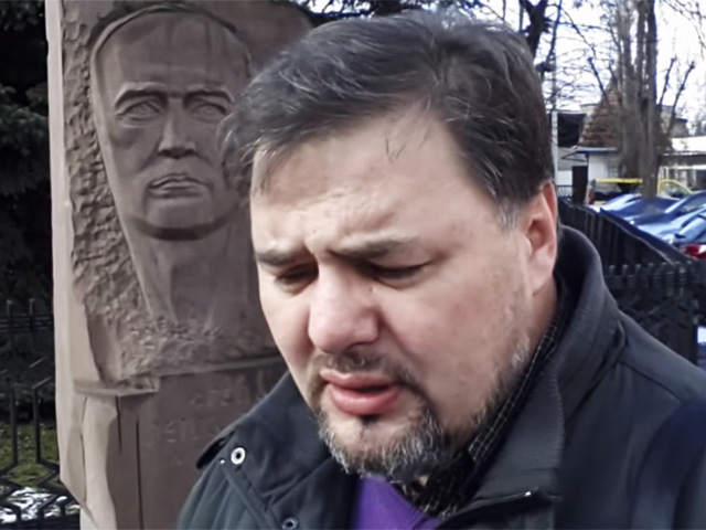 Суд Ивано-Франковска арестовал на 60 дней местного журналиста Руслана Коцабу, который призывал к уклонению от мобилизации