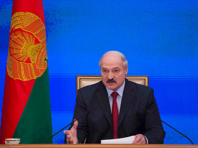Помощь в разрешении конфликта в Дебальцево неожиданно предложил президент Белоруссии Александр Лукашенко