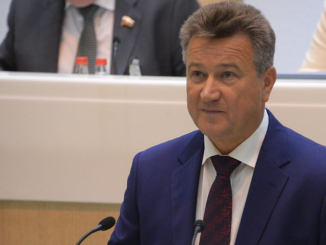 Заместитель председателя Верховного суда РФ Владимир Давыдов предложил привлекать к работе судов народных заседателей