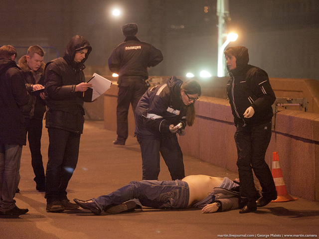 За ночь сотрудникам правоохранительных органов не удалось обнаружить подозреваемых в убийстве политика Бориса Немцова