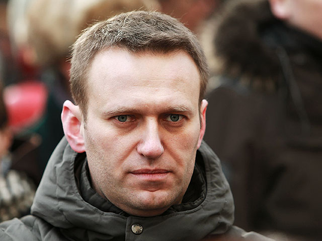 Оппозиционер Алексей Навальный, вместе с Борисом Немцовым работавший над организацией марша "Весна", надеется, что ему дадут возможность попасть на прощание с политиком, убитым накануне поздно вечером