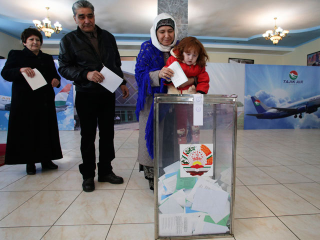 В Таджикистане прошли выборы в парламент