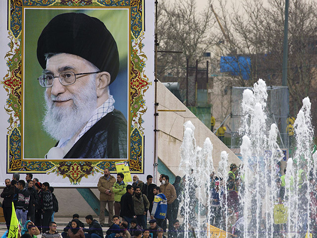Духовный лидер Ирана аятолла Али Хаменеи находится в критическом состоянии после перенесенной операции по поводу рака простаты