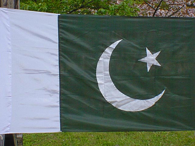 Власти Пакистана приняли решение полностью снять мораторий на смертную казнь
