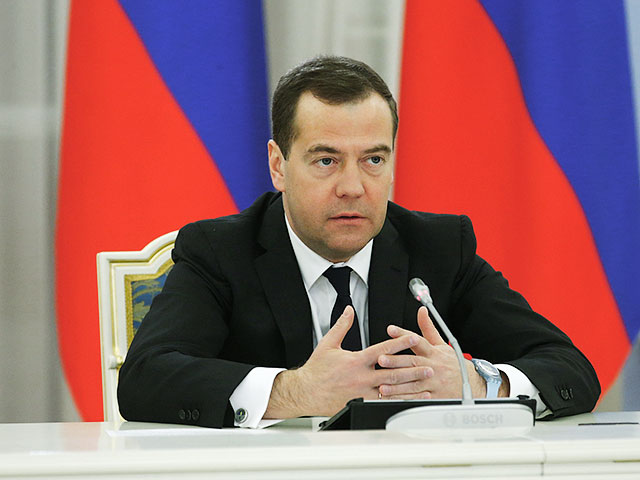 Российские власти не планируют возвращаться к госрегулированию цен на продукты, заявил премьер-министр Дмитрий Медведев на совещании по развитию каналов сбыта отечественных продуктов