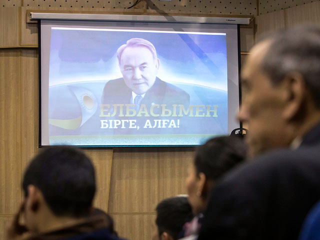 В Казахстане на внеочередных выборах президента завершилось выдвижение кандидатов и началась их регистрация
