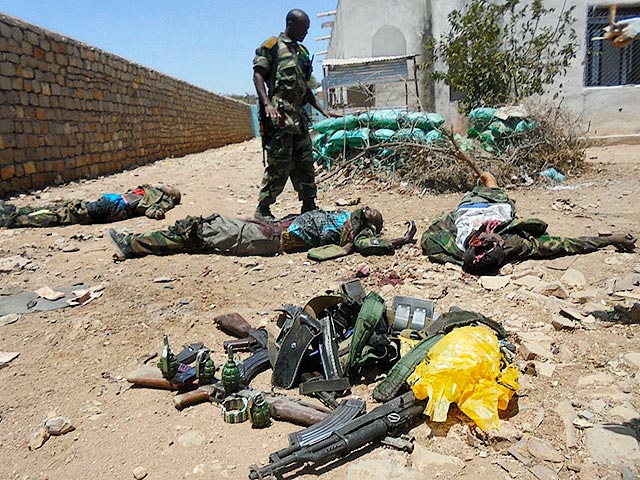 Министерство обороны Соединенных Штатов сообщило о ликвидации одного из лидеров исламистской группировки "Аш-Шабаб" Аднана Гарара. Как говорится в сообщении на сайте Пентагона, он был убит 12 марта в результате удара американского беспилотника в Сомали