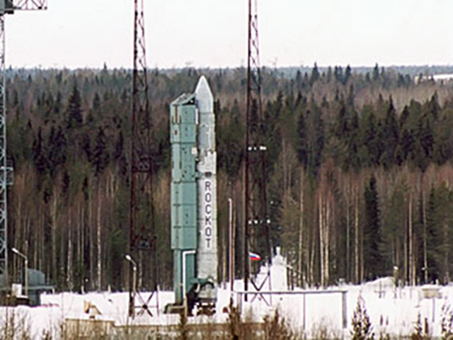Государственная комиссия назначила новую дату пуска ракеты-носителя "Рокот" с тремя аппаратами низкоорбитальной системы "Гонец" - старт состоится с космодрома Плесецк 31 марта