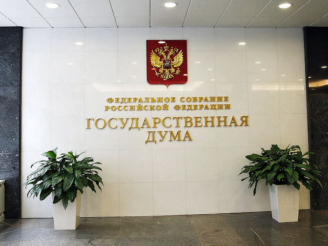 Комитет Госдумы по обороне поддержал законопроект о запрете на пять лет выезда из России уклонистов от армии, с учетом поправок заинтересованных министерств и ведомств