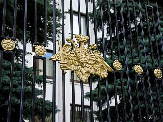 Заместитель начальника департамента имущественных отношений (ДИО) Минобороны Александр Горшколепов, арестованный по подозрению во взяточничестве, заключил досудебное соглашение о сотрудничестве