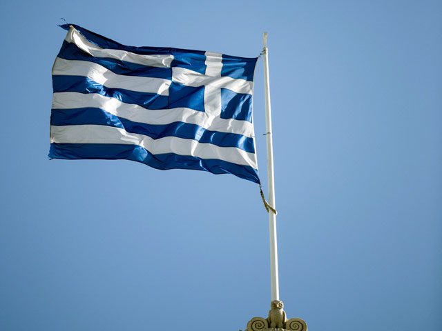 Греция, балансирующая на грани "возможного дефолта", хочет попросить помощи в Москве