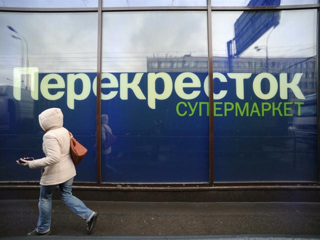 Антимонопольная служба в Петербурге подозревает "Ленту" и "Перекресток" в заработке на поставщиках