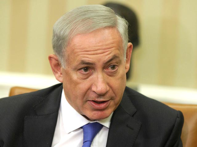 Израильский премьер-министр Биньямин Нетаньяху в телефонной беседе с президентом США Бараком Обамой заявил, что сделка с Ираном, основанная на достигнутых договоренностях, будет угрожать существованию Израиля