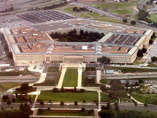 В Пентагоне проводили испытания авиабомбы, работа над которой началась перед последним раундом переговоров Ирана и "шестерки"