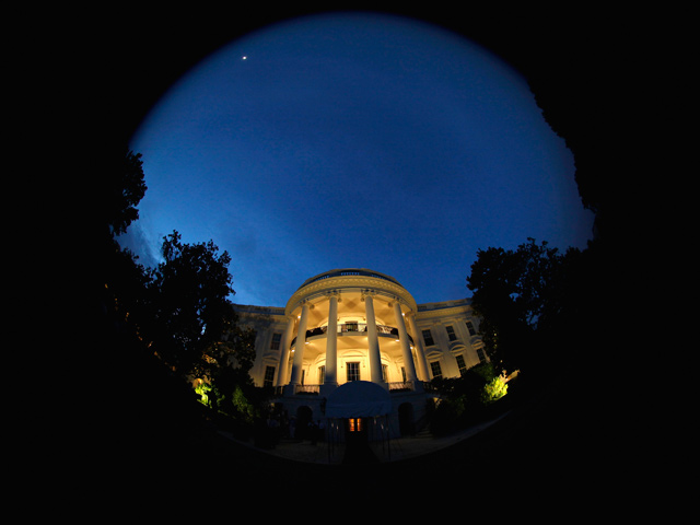 В Вашингтоне внезапно оказались обесточены несколько правительственных зданий