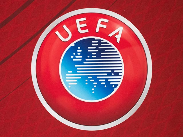 Контрольно-дисциплинарный комитет Союза европейских футбольных ассоциаций (УЕФА) наказал сборную Черногории техническим поражением со счетом 0:3 в матче отборочного цикла чемпионата Европы 2016 года с командой России