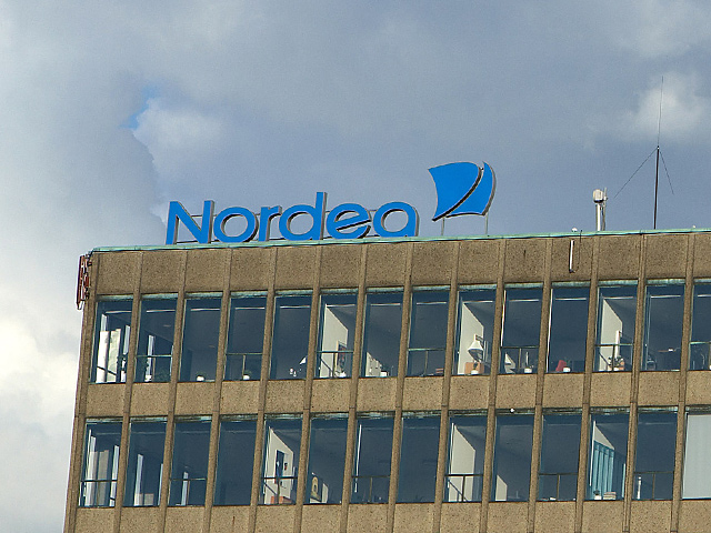 "Нордеа-банк", принадлежащий шведской банковской группе Nordea, отказывается от розничного кредитования в России