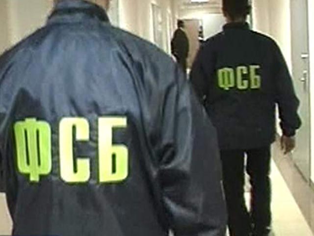 Задержанную сотрудниками ФСБ крымскую журналистку отпустили после допроса