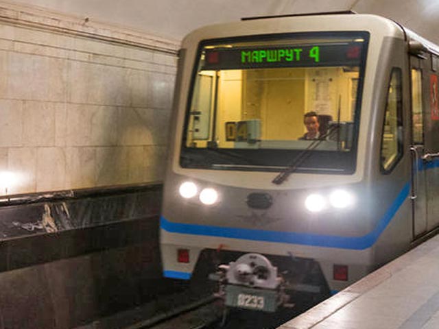 В Москве в пасхальную ночь будут дольше работать метро и наземный транспорт