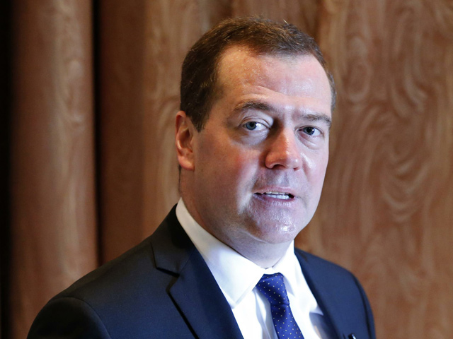 Глава правительства Дмитрий Медведев поручил руководителям регионов посетить с проверкой психиатрические лечебницы и аптеки