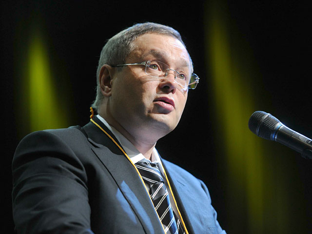 Бывший член Совета федерации Глеб Фетисов перечислил еще 1 млрд рублей для расчетов с кредиторами "Моего банка"