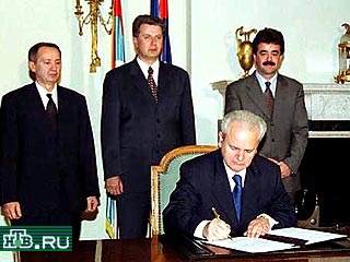 Югославия обвиняет США в намерении свергнуть президента Милошевича