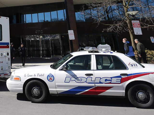 В канадском Торонто возле школы расстреляны 5 человек