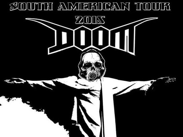 В столице Чили трагедией обернулся концерт британской панк-группы Doom. Во время давки перед входом в ночной клуб погибло минимум трое посетителей, десятки получили ранения различной степени тяжести