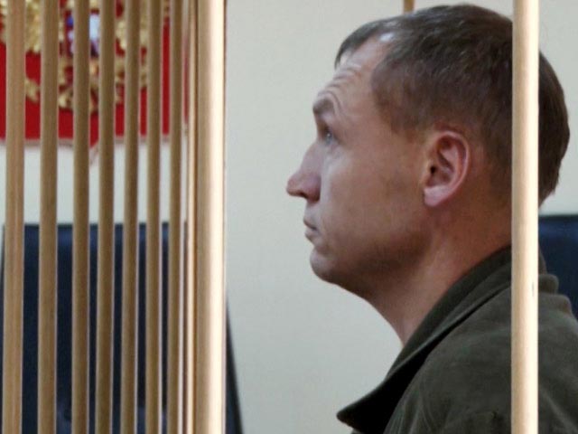 Сотруднику полиции безопасности Эстонии Эстону Кохверу, обвиняемому в России в шпионаже, предъявили новые обвинения, в частности, в контрабанде оружия и незаконном пресечении государственной границы