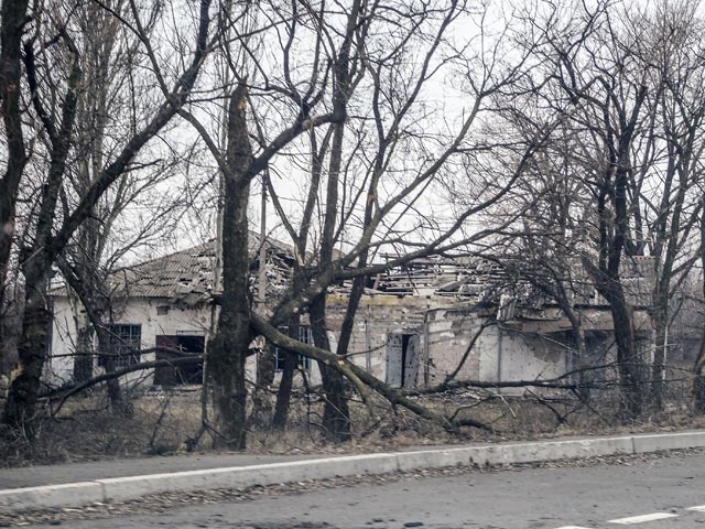 В Широкино за сутки разорвалось более 400 мин. Украинские силовики рапортовали об "уменьшении боевой активности"