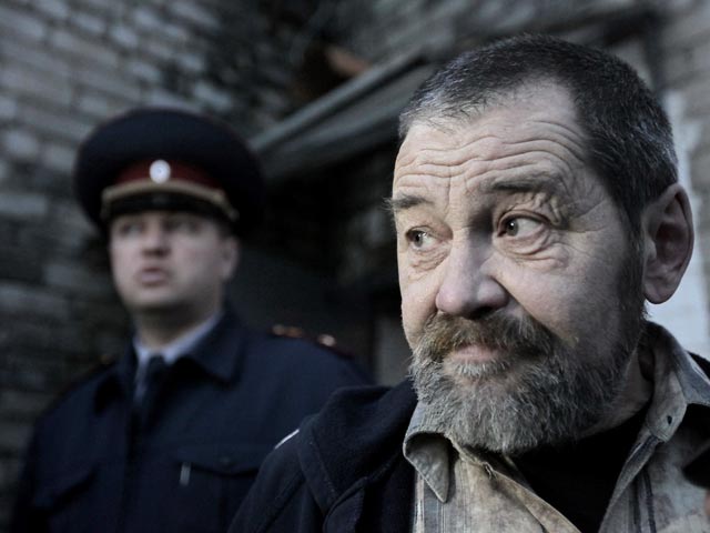 Оппозиционер Сергей Мохнаткин, осужденный за применение насилия к полицейским, порезал себе вены в следственном изоляторе в знак несогласия с позицией администрации