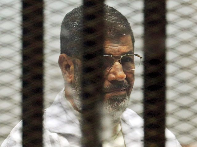 Суд в Египте отправил за решетку бывшего президента страны Мухаммеда Мурси. Его приговорили к 20 годам тюрьмы строгого режима. Дело рассматривалось в Уголовному суде Каира