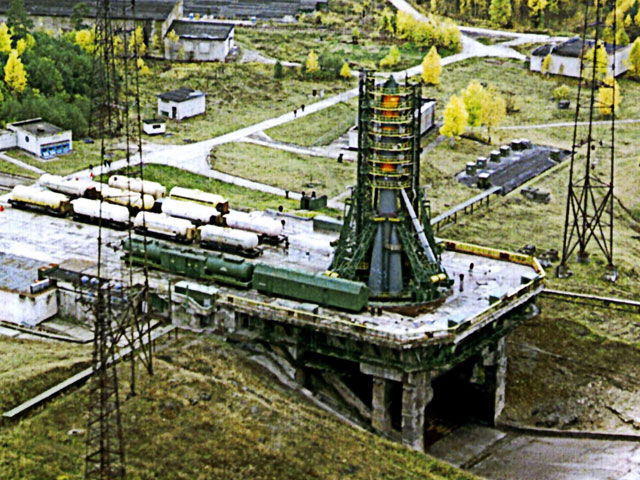 Запуск экспериментальной ракеты-носителя на твердом топливе с космодрома Плесецк закончился провалом
