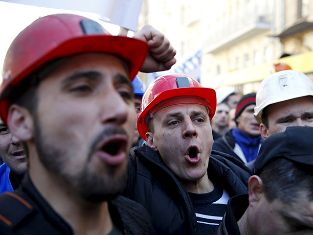 В Киеве шахтеры вышли на акцию протеста с требованием отставки министра энергетики