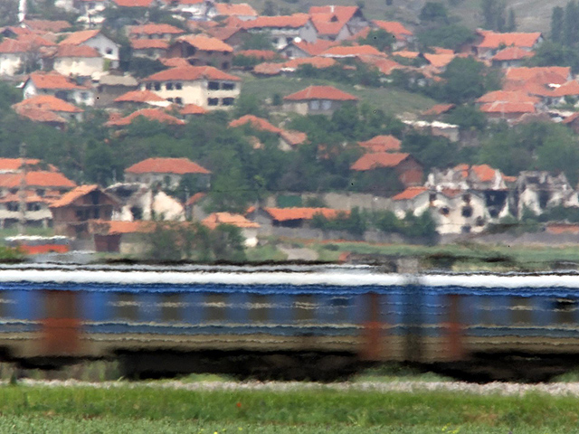 14 нелегальных мигрантов погибли в Республике Македония при столкновении с поездом в узком ущелье неподалеку от города Велес
