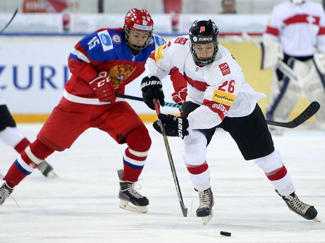 Хоккеисты Швейцарии разгромили россиян в четвертьфинале юниорского чемпионата
