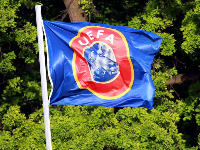 УЕФА может исключить московское "Динамо" из еврокубков, лишив клуб призовых
