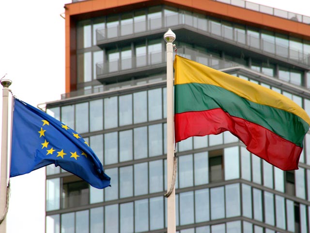Власти Литвы бойкотировали поездку в Москву на 70-летие Победы