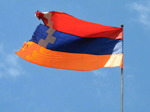 В непризнанной Нагорно-Карабахской Республике (НКР) завершились выборы в парламент, на которых 47,35% голосов получила партия "Свободная Родина"