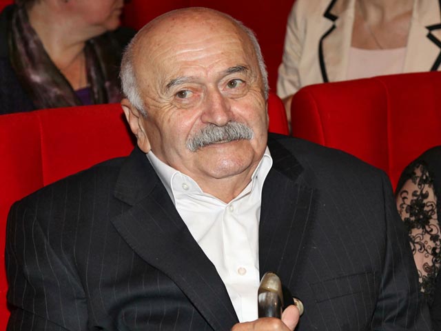 Грузинский режиссер, снявший фильм "Отец солдата" (1964), Резо Чхеидзе скончался на 89-м году жизни. Расходы на похороны возьмет на себя правительство Грузии