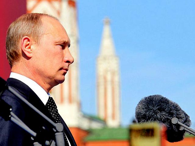 Путин объявит минуту молчания на параде Победы