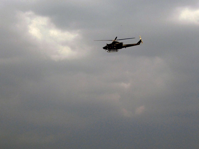 В Пакистане вертолет с иностранцами рухнул на здание школы: погибли шесть человек 