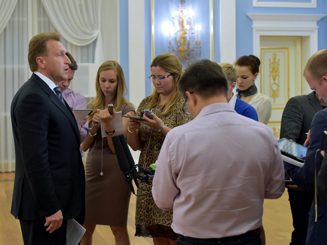Об этом заявил журналистам первый вице-премьер Игорь Шувалов по итогам совещания у премьер-министра по ситуации в банковской сфере